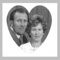 111-1046 Das Ehepaar Kurt und Elfriede Thiel aus Wehlau feierte am 07. Juli 2001 Goldene Hochzeit.jpg